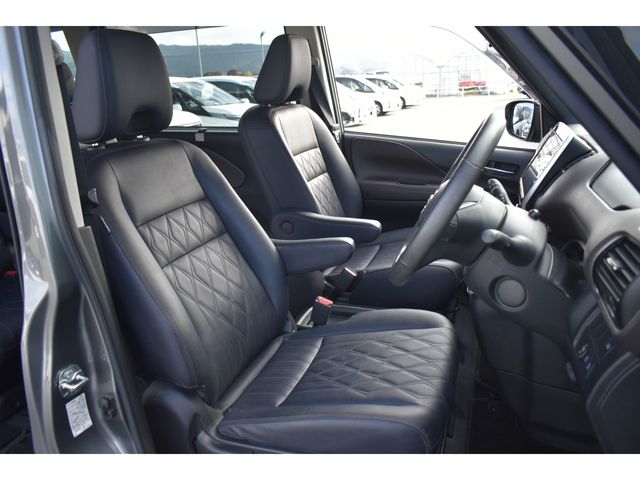 NISSAN SERENA  WG 2020