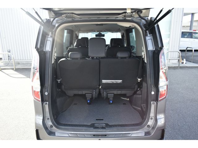 NISSAN SERENA  WG 2020