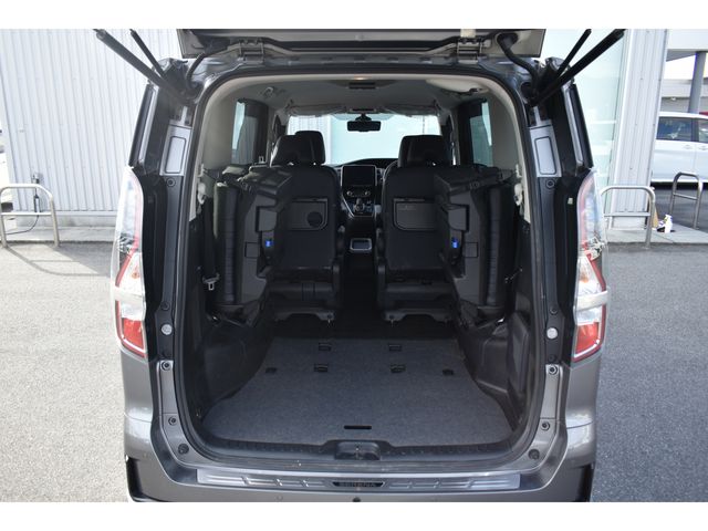 NISSAN SERENA  WG 2020