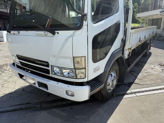 MITSUBISHI FUSOU FIGHTER 2005