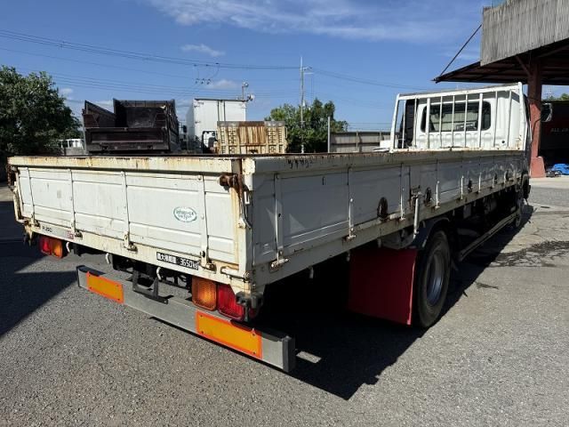 MITSUBISHI FUSOU FIGHTER 2005