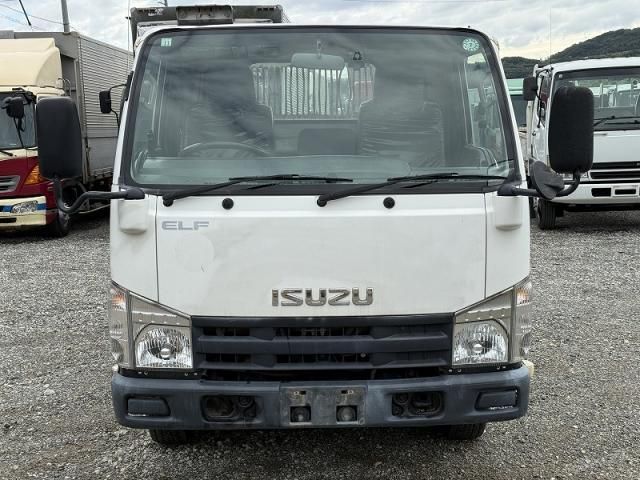 ISUZU ELF 2013