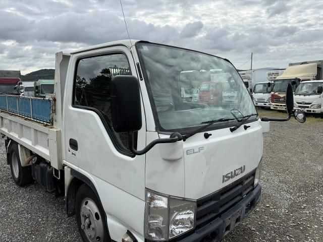ISUZU ELF 2013