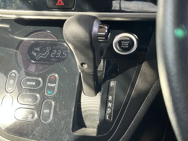 NISSAN DAYZ ROOX 4WD 2017