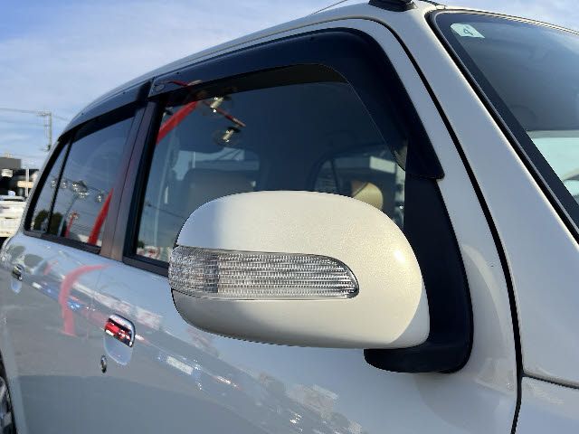 DAIHATSU MIRA GINO 2007