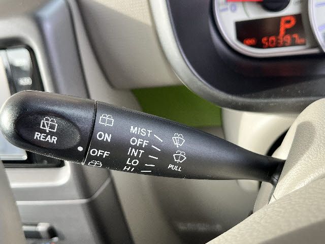 TOYOTA PIXIS SPACE 2016