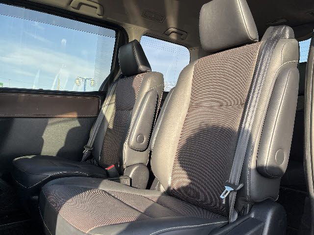 TOYOTA ESQUIRE HYBRID 2015