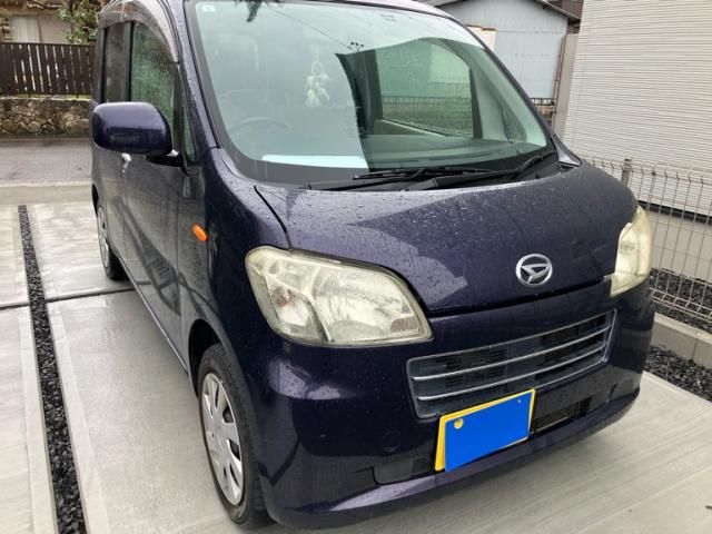 DAIHATSU TANTO Exe 2011