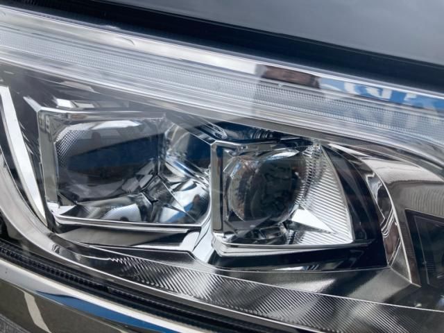 TOYOTA ESQUIRE HYBRID 2021