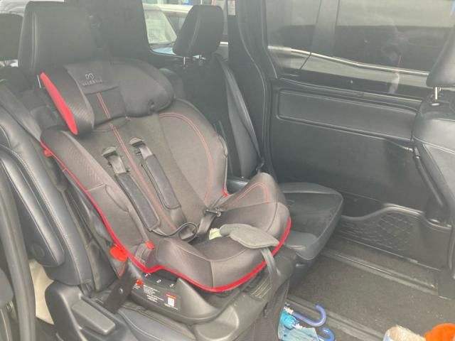 TOYOTA ESQUIRE HYBRID 2021