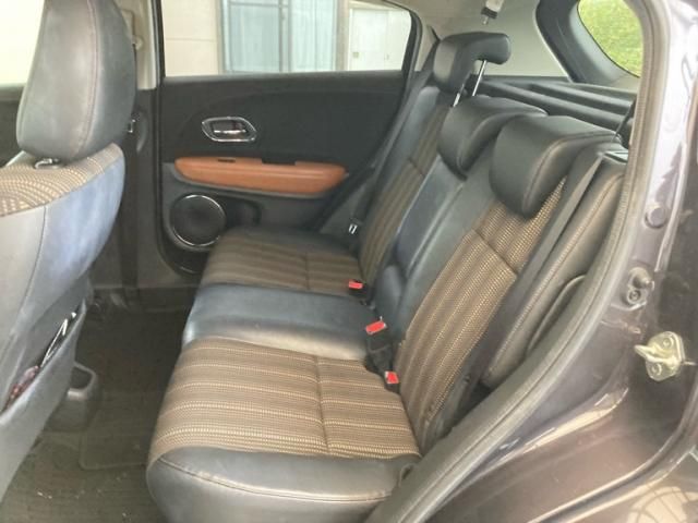 HONDA VEZEL HYBRID 2014