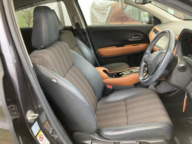 HONDA VEZEL HYBRID 2014