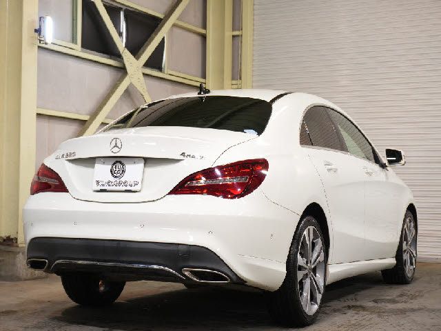 MERCEDES BENZ MERCEDES BENZ CLA class 2018