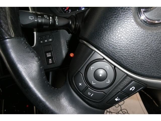 TOYOTA NOAH 4WD 2021