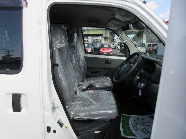 TOYOTA TOWNACE van 2WD 2025