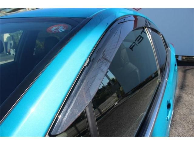 TOYOTA PRIUS PHV 2018