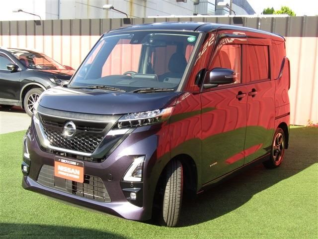 NISSAN ROOX 2020