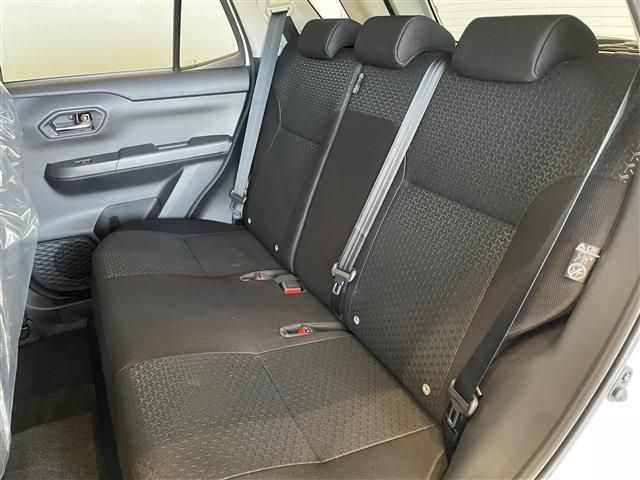 TOYOTA RAIZE HYBRID 2025