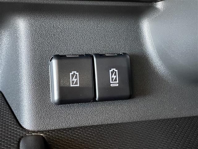 SUZUKI Spacia GEAR 2025