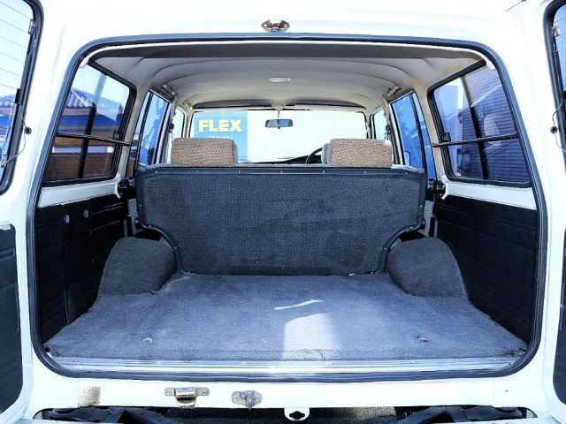 TOYOTA LANDCRUISER van 1989