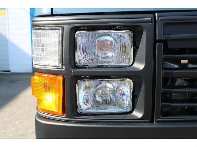 TOYOTA HIACE van 2WD 2020