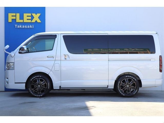 TOYOTA HIACE van 4WD 2019