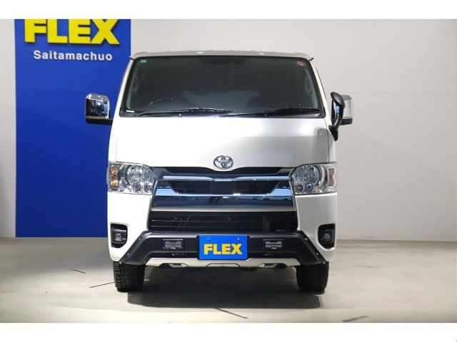 TOYOTA HIACE van 4WD 2024