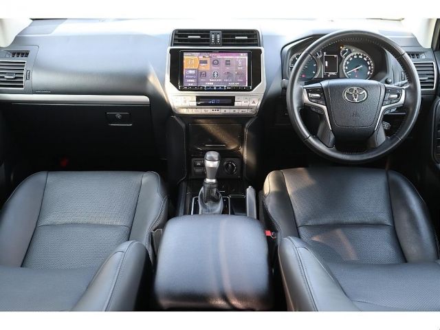 TOYOTA LANDCRUISER PRADO 2021