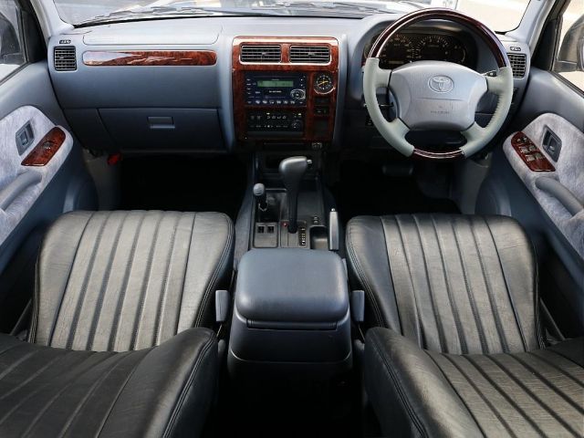 TOYOTA LANDCRUISER PRADO 2000