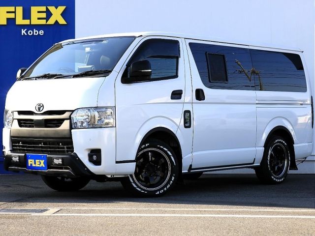 TOYOTA HIACE van 4WD 2022
