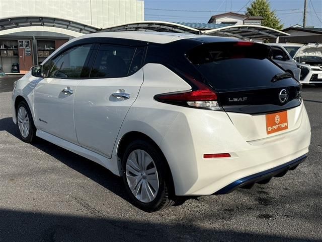 NISSAN LEAF 2018