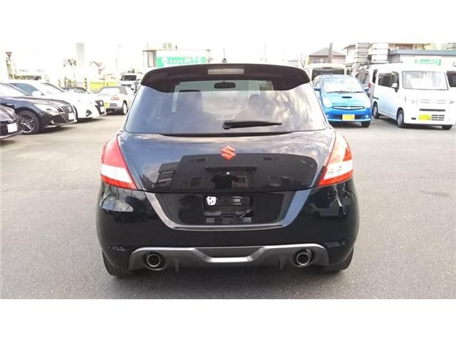 SUZUKI SWIFT 2015