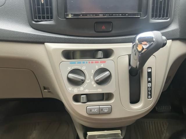 DAIHATSU MIRA e:S 2013