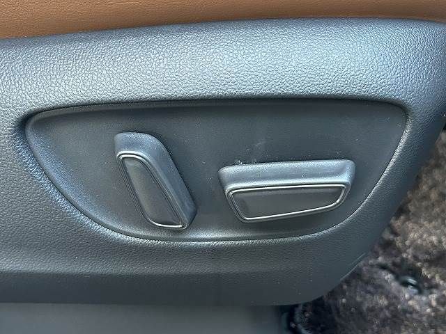 TOYOTA VELLFIRE 2024