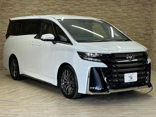 TOYOTA VELLFIRE 2024