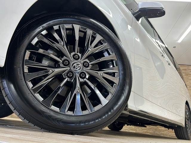 TOYOTA VELLFIRE 2024