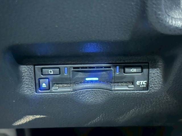 TOYOTA SIENTA HYBRID 2023