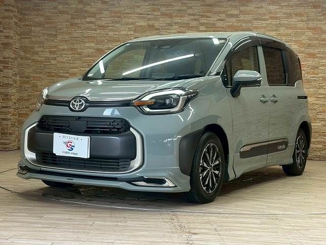 TOYOTA SIENTA HYBRID 2023