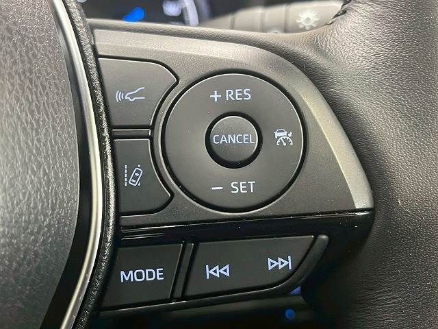 TOYOTA HARRIER HYBRID 2020