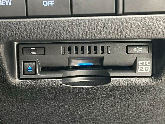 TOYOTA HARRIER HYBRID 2020