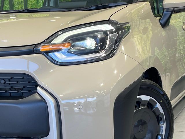 TOYOTA SIENTA HYBRID 2025