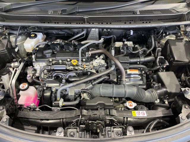 TOYOTA SIENTA HYBRID 2024