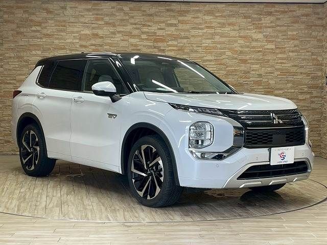 MITSUBISHI OUTLANDER PHEV 2022