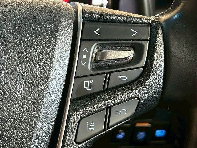 TOYOTA VELLFIRE 2020