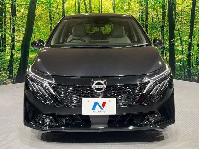 NISSAN AURA 2024