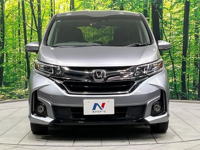 HONDA FREED plus HYBRID 2017