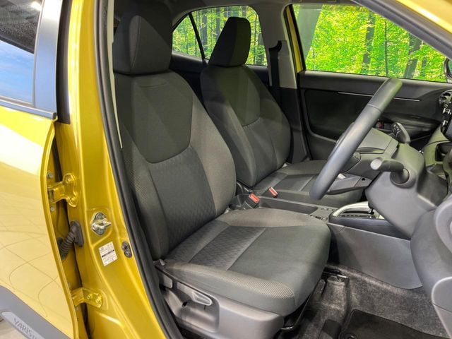 TOYOTA YARIS CROSS HYBRID 2023