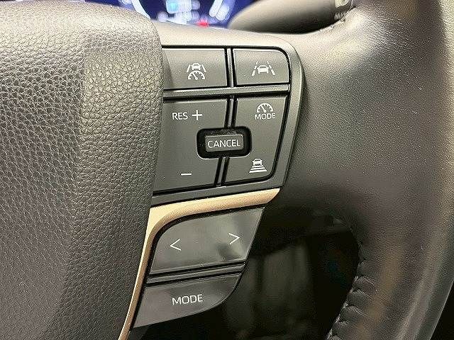 TOYOTA CROWN CROSSOVER 2023