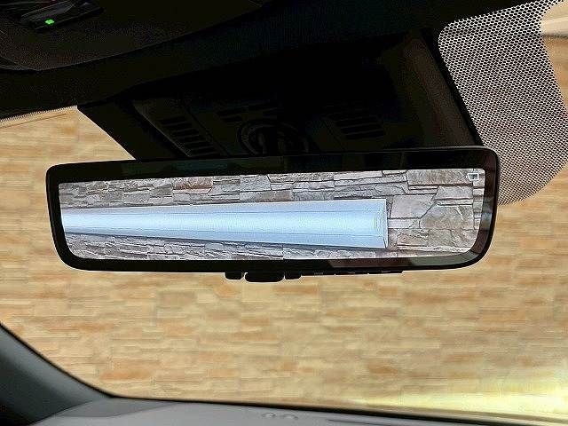 TOYOTA CROWN CROSSOVER 2023