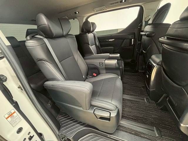 TOYOTA ALPHARD 2020